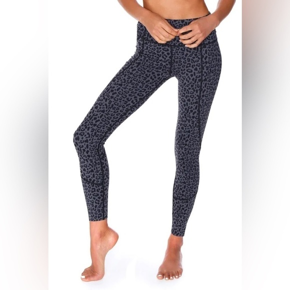 Varley Bedford Tight Leggings, Midnight Cheetah, Size S - Picture 1 of 11